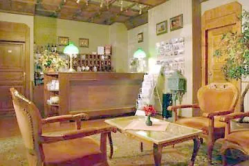 Marit Hotel